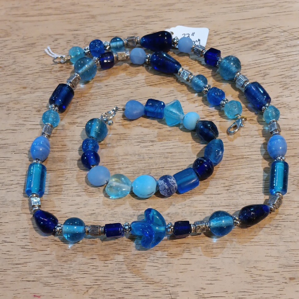 Handmade Chunky Blue Beaded Necklace and Bracelet Set